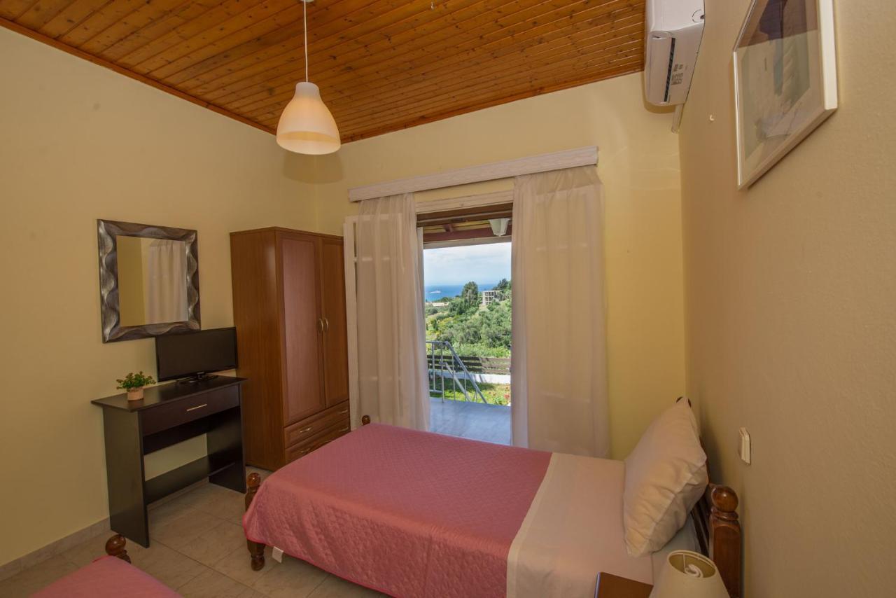 Nicoles Houses Arillas  Luaran gambar