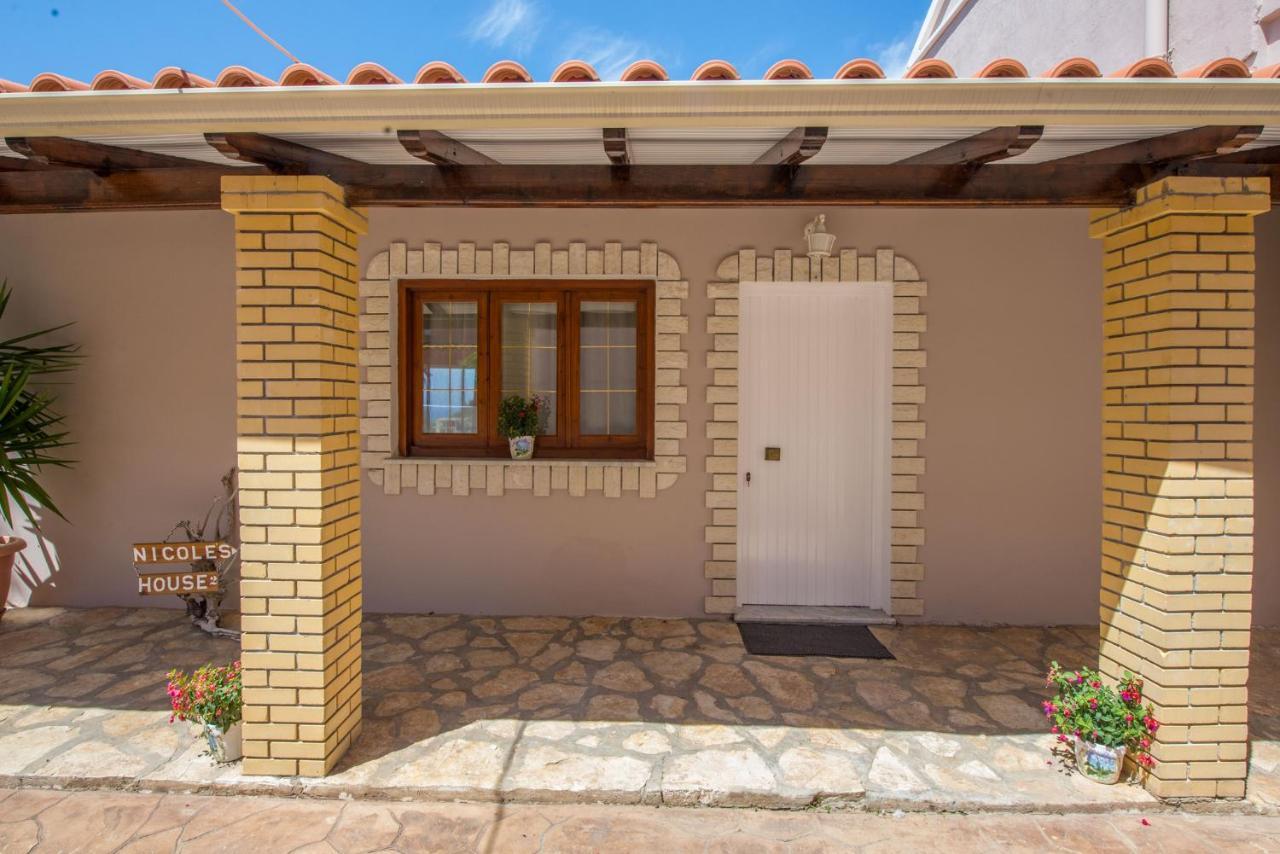 Nicoles Houses Arillas  Luaran gambar