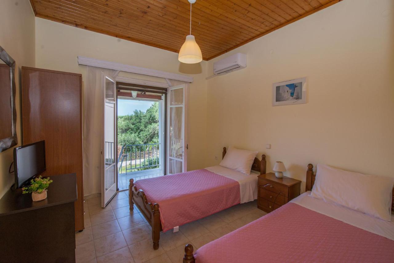 Nicoles Houses Arillas  Luaran gambar